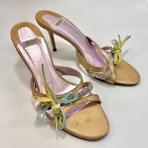Y2K Petra Firenze gold satin slides with rhinestones and velvet detail size 8.5